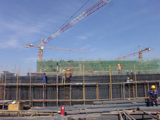 搶抓工期70天，全力以赴保封關