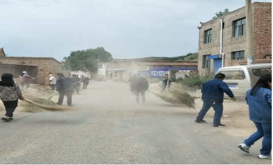 以&ldquo;慶七一&rdquo;為載體，物產(chǎn)工投公司黨委將&ldquo;黨的建設(shè)重點(diǎn)強(qiáng)化年&rdquo;活動向基層延伸